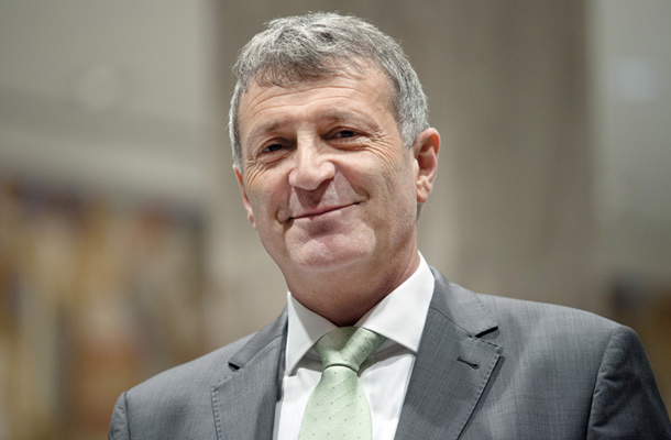 Dve ministrstvi za eno tožilstvo