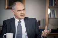 Dr. Zvonko Fišer: »Zelo bom pozoren na znake tega, da bi začela politika soditi na ulici. To bi me hudo skrbelo. Še več, tega ne bom dopustil.«