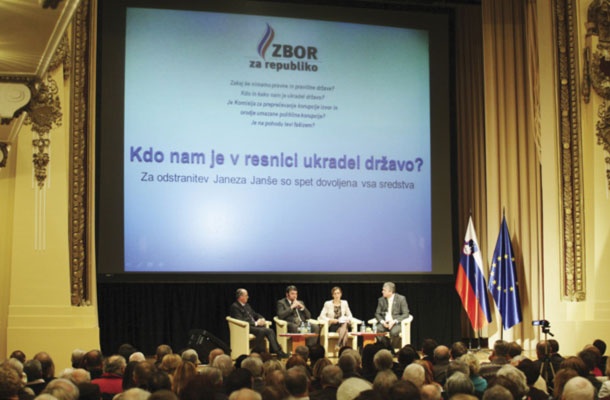 Ena izmed okroglih miz Zbora za republiko v zaščito Janezu Janši