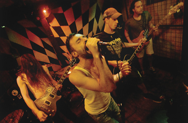 Stoner rock: The Astonishing Stoners, Bizarnica pri Mariči, Metelkova, Ljubljana