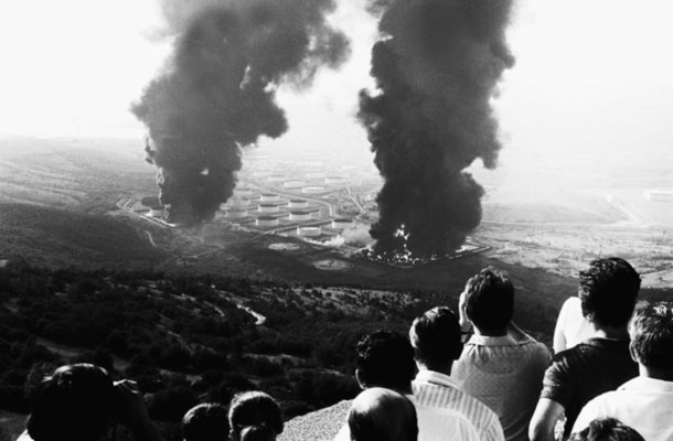Eksplozija skladišča nafte po palestinskem terorističnem napadu tik ob predvideni lokaciji terminala, 4. avgust 1972