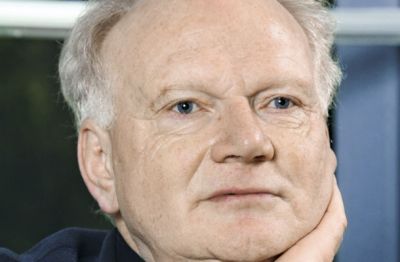 Nemški sociolog Ulrich Beck opozarja, da bo brez uveljavitve neposredne demokracije  celoten projekt združevanja propadel. 