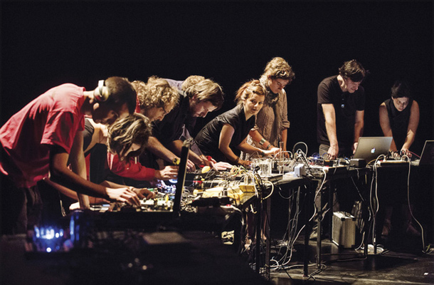 Theremidi Orchestra, Mladi levi, Muzejske ploščadi Metelkova, Ljubljana