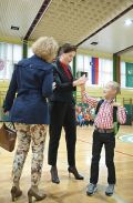 Foto tedna: Petka premierke Alenke Bratušek za uspešno šolsko leto, 2. september 2013, I. osnovna šola Žalec