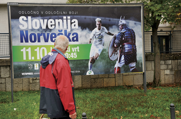 Napad slovenskega nogometaša na mračnega barbarskega Vikinga