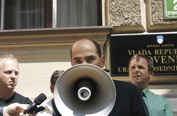 Politiki, pazite na svoje besede – finančni trgi poslušajo