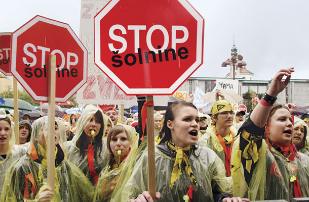 Študentski protest proti uvedbi šolnin leta 2006