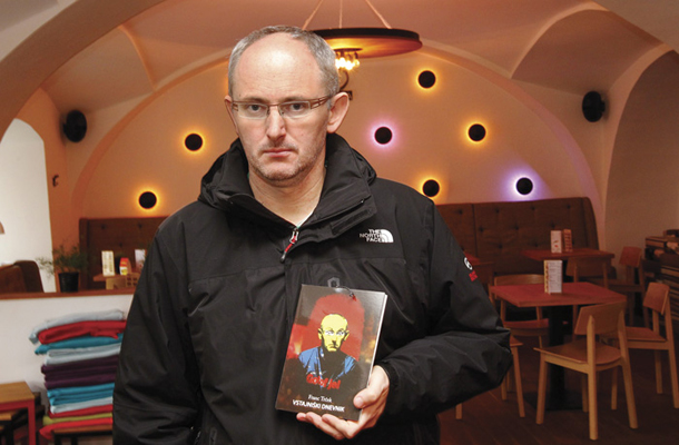 Avtor dr. Franc Trček, predstavitev knjige Vstajniški dnevnik, Kino Udarnik, Maribor