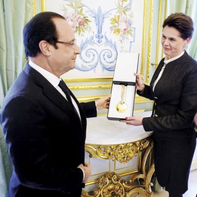 Zlata medalja z evropskega prvenstva v košarki za francoskega predsednika Hollanda
