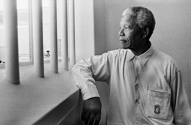 Nelson Mandela v svoji zaporniški celici