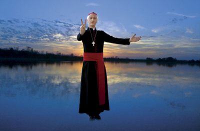 Čisto prvi lik, ob katerem se mu je zazdelo, da mu imitacije drugih morda ležijo, je bil Franc Rode.