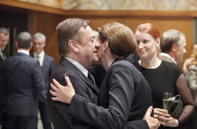 »Nisi valjda luda da se stidiš …«