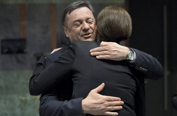 Foto tedna: Predsednica vlade Alenka Bratušek in ljubljanski župan Zoran Janković, slavnostna seja državnega zbora ob dnevu samostojnosti in enotnosti, Ljubljana