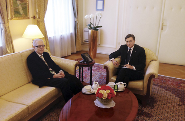 Prijazen sestanek med Borutom Pahorjem in Lovrom Šturmom 