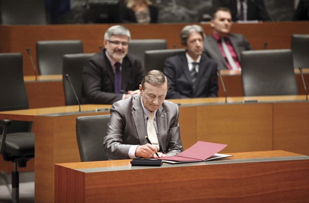 Koliko čas bo minister Gorazd Žmavc?