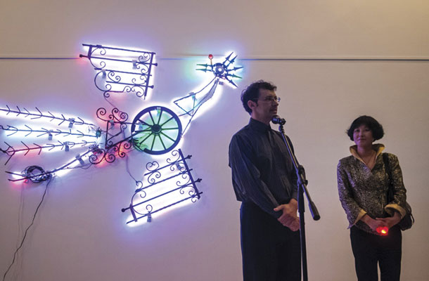 Huiqin Wang in Peter Ciuha: Dva zmaja – kitajski feniks in ljubljanski zmaj, Galerija Kresija, Ljubljana