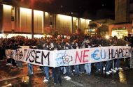 Neonacisti in politika