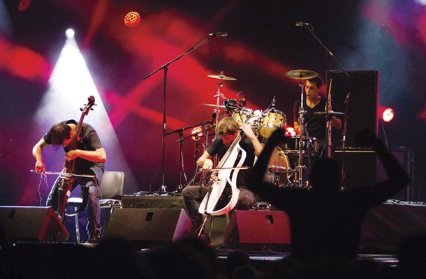 Festival Schengenfest 2014, Vinica: 2Cellos