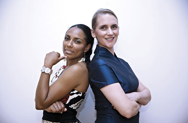 Irena Yebuah Tiran in Katja Konvalinka, koncert samospevov, atrij Mestnega muzeja, Imago Sloveniae, Ljubljana