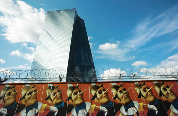Sedež evropske centralne banke v Frankfurtu