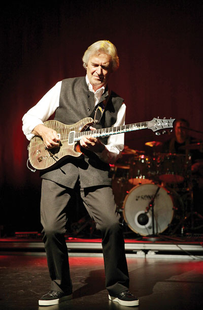 John McLaughlin & The 4th Dimension, Kino Šiška, Ljubljana