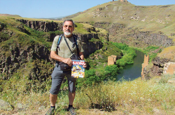 Ostanki mostu čez mejno reko Arpačaj v nekdanji armenski prestolnici Ani, turško-armenska meja / Foto Babi