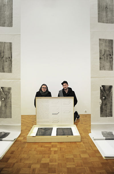 Ištvan Išt Huzijan in Tevž Logar, Lesorez, razstavni prostor Gregor Podnar, Ljubljana