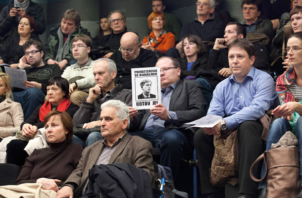 Javna tribuna Ne razprodaja, temveč bolj razumno upravljanje v Ljubljani, 7. januarja 2015 