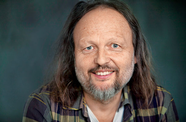 Uroš Zupan: Sto romanov in nekaj komadov