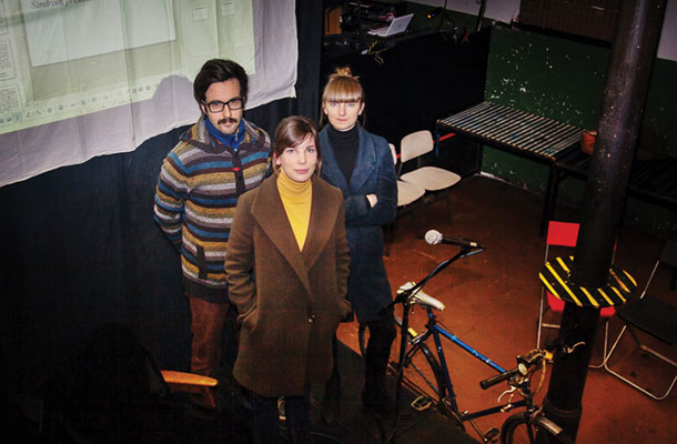 Maša Pfeifer, Ana Schnabl, Andrej Tomažin, literarni večer Prebranec, Menza pri koritu, Ljubljana