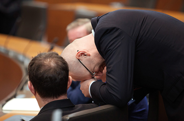 Foto tedna Minister za pravosodje Goran Klemenčič na seji državnega zbora, na kateri so ministri odgovarjali na poslanska vprašanja. 