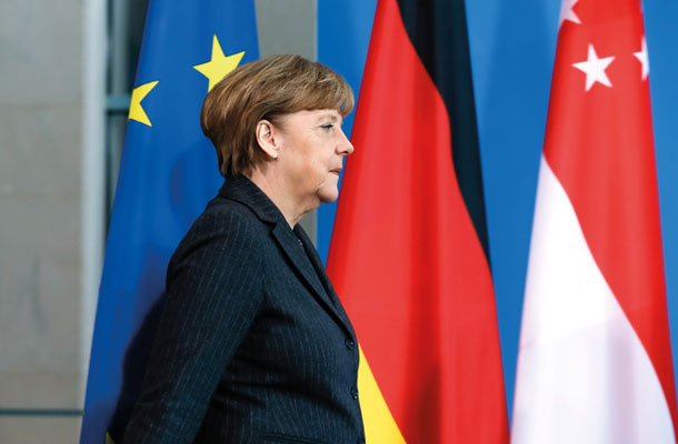 »Veliko Nemčijo« je zamenjala »velika nemška ekonomija«, ki je imela blazne presežke – za razliko od perifernih dežel, ki so imele primanjkljaje