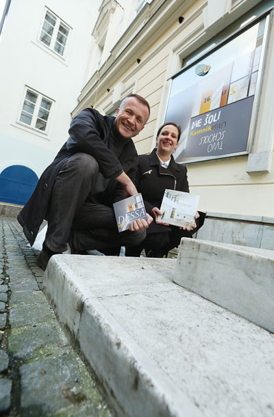 Robert Potokar, Alenka Kramer, arhitekturna razstava Dve šoli, Galerija Dessa, Ljubljana