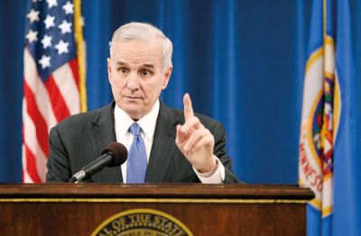 Guverner Mark Dayton, eden od redkih ameriških zagovornikov progresivne obdavčitve