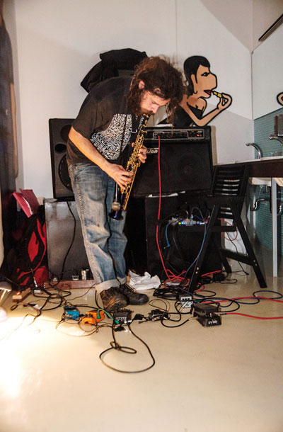 Improvizator Marko Karlovčec, Festival Tresk, WC Kina Šiška, Ljubljana