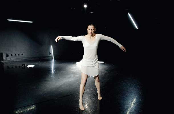 Lada Petrovski Ternovšek - Nott, Plesni teater Ljubljana, Ljubljana