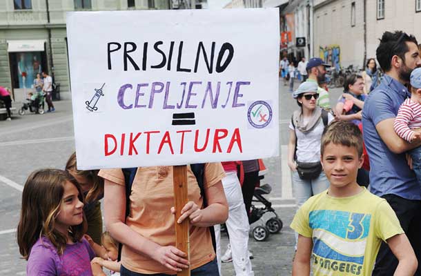 Protest proti obveznemu cepljenju