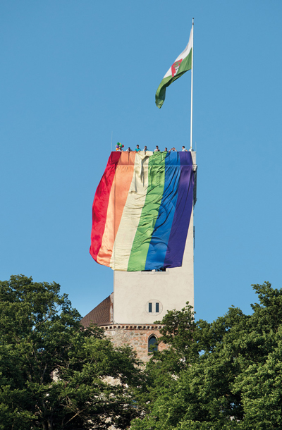 Foto tedna: Mavrična zastava na Ljubljanskem gradu, Parada ponosa v Ljubljani, 13. junij 2015