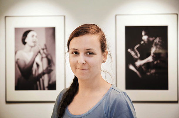 Urška Lukovnjak, avtorica razstave Svetloba jazza, Cankarjev dom, Ljubljana