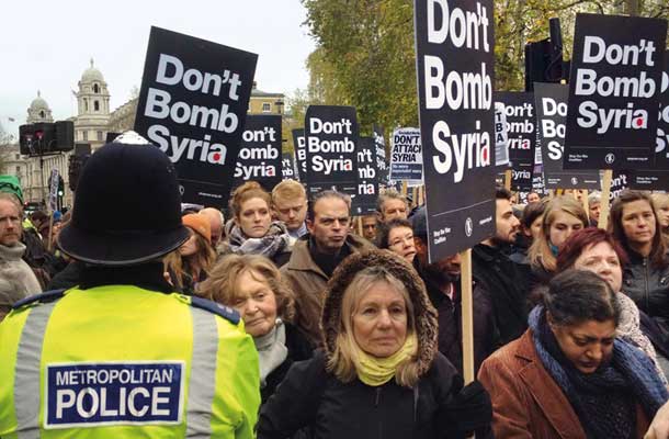 Demonstracije proti vojni v Londonu, 28. november 2015 