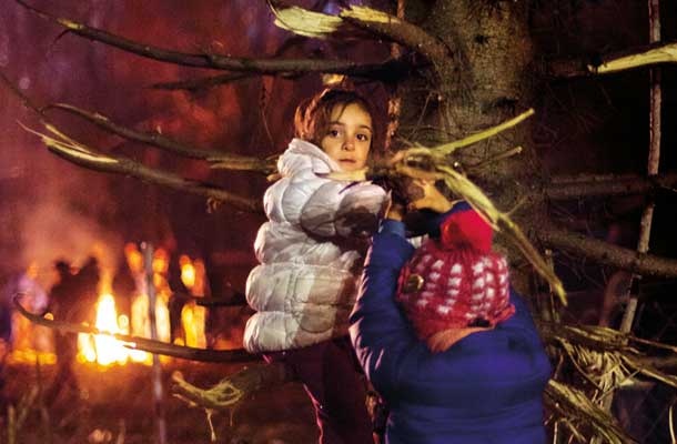 Veje za kurjavo, štrclji za plezanje: Begunčki na Šentilju