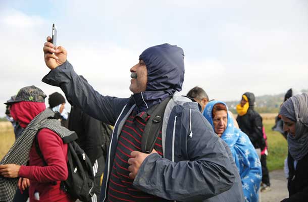 Vseprisotni pametni telefon. Na sliki: Pot med Rigoncami in Brežicami, oktobra letos. 