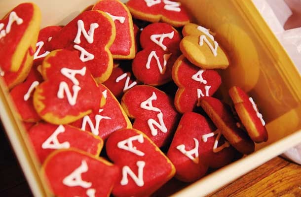 Srce je bilo ZA v štabu zagovornikov zakona ob pričakovanju rezultatov na referendumsko nedeljo