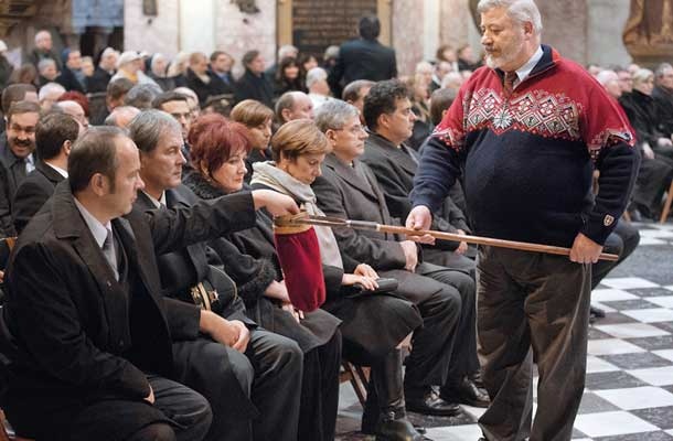Prostovoljni prispevki za dobrobit cerkve in njenih vernikov