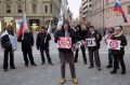 Foto tedna: Protibegunski shod v organizaciji SLS na Prešernovem trgu v Ljubljani