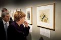 Dobra Nemka, ki se zaveda nemške krivde: Ta teden je Merklova v Berlinu odprla razstavo Umetnost v času holokavsta, gre pretežno za slike, ki so jih naslikale žrtve iztrebljevalnih taborišč