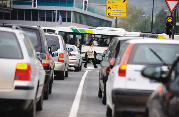 Promet, glavni onesnaževalec v glavnem mestu 