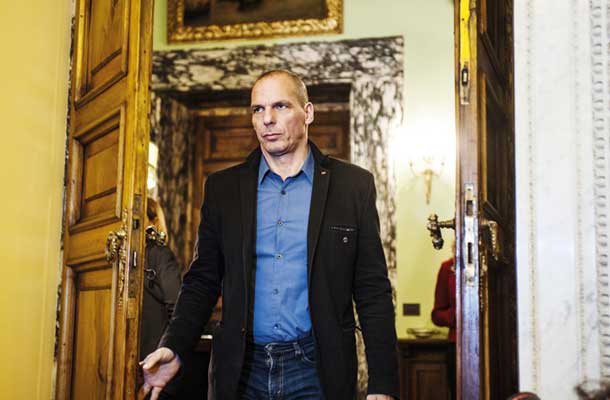 Janis Varufakis je prepričan, da bo bolj transparentno delovanje evropskih političnih in finančnih institucij prineslo več demokracije 