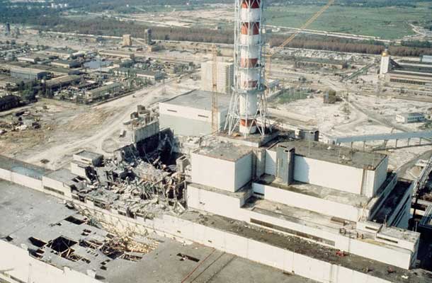 25. aprila 1986 je pri ukrajinskem Černobilu eksplodiral jedrski reaktor