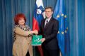 Varuhinja človekovih pravic Vlasta Nussdorfer meni, da ustavni pravnik Miro Cerar zagovarja zakon, ki je v nasprotju z ustavo.